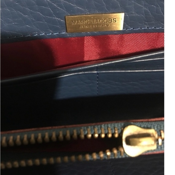 Marc Jacob’s Blue Quilted Leather Wallet - Picture 4 of 6